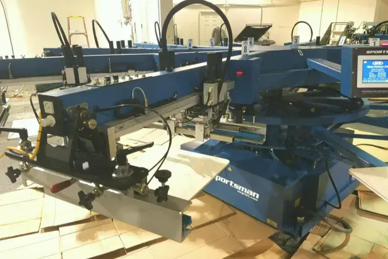 Tee Shirt Screen Printer